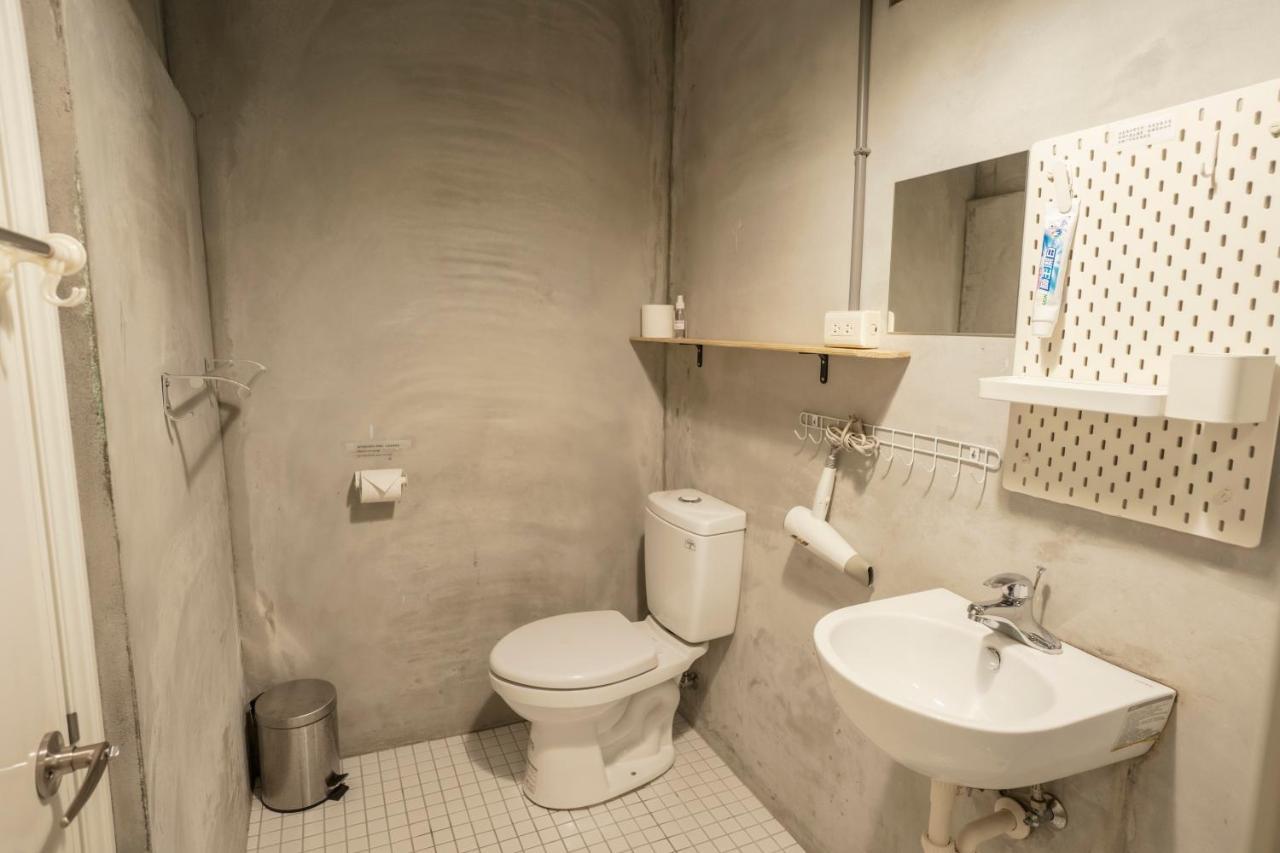 Ruifang Yi Hostel New Taipei City Exterior photo